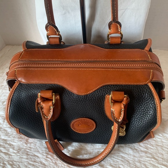 SOLD Vintage Dooney AWL Gladstone Satchel - Picture 8 of 16